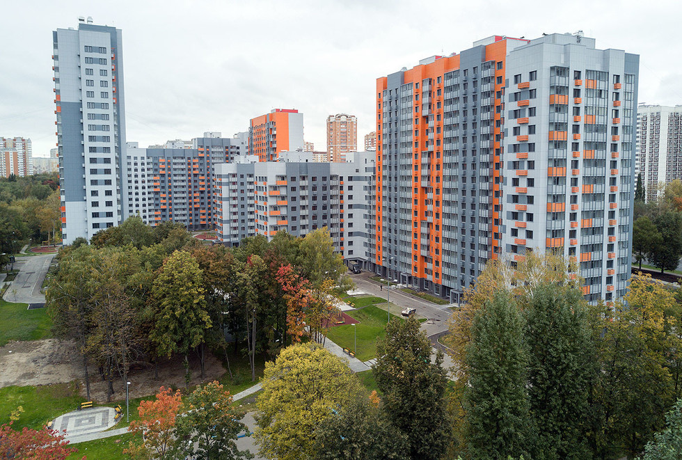 Многоэтажные жилые дома в Москве, предназначенные для переселения участников программы реновации. Фото: © РИА Новости / Максим Блинов