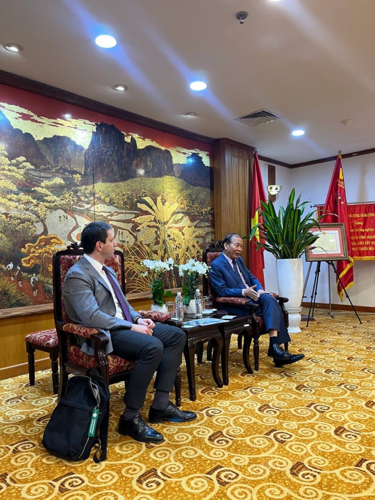 Алюминиевая Ассоциация расширяет сотрудничество с промышленниками Вьетнама
