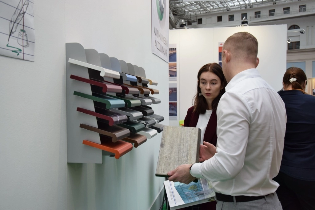 Alumsill offers a wide variety of colour options for aluminium alloy window sills Alumsill offers a wide variety of colour options for aluminium alloy window sills