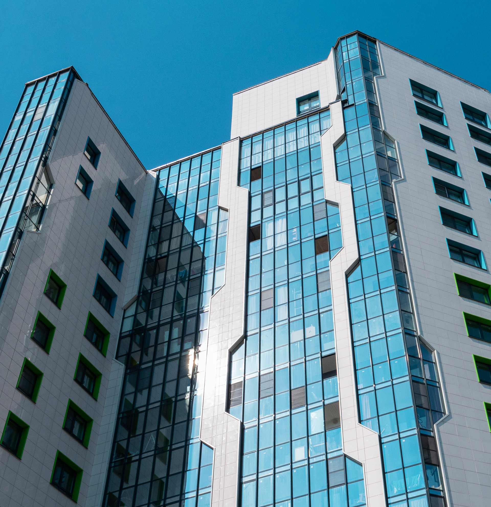 Онлайн-семинар «Доступный алюминий: Как сэкономить на светопрозрачных конструкциях без потери качества»