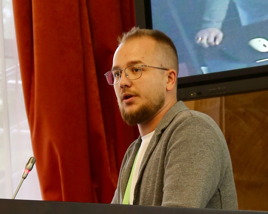 Константин Макаров, руководитель отдела продаж компании «СкороДом»