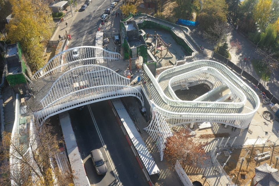 Новый мост в Московском зоопарке