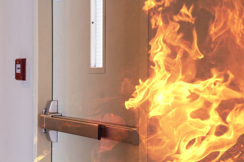 Алюминиевые противопожарные двери: что такое пределы или как сохранить жизни