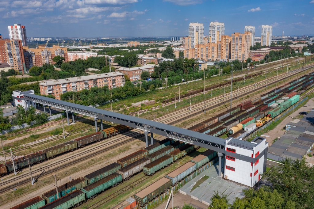 Мост через Семафорную улицу в Красноярске