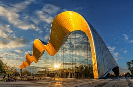 «Алюминий неразрывно связан с современным мегаполисом»