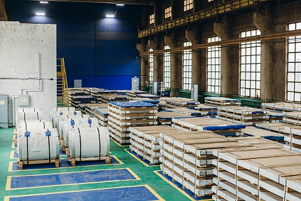 Самарский металлургический завод запускает центр розничной торговли на Урале