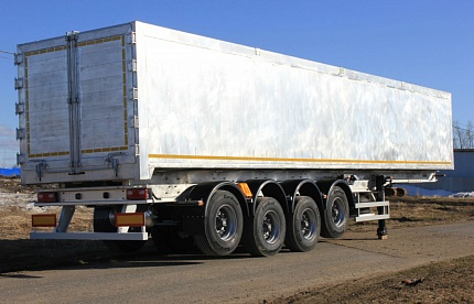 «Сеспель» показал свой новый полуприцеп