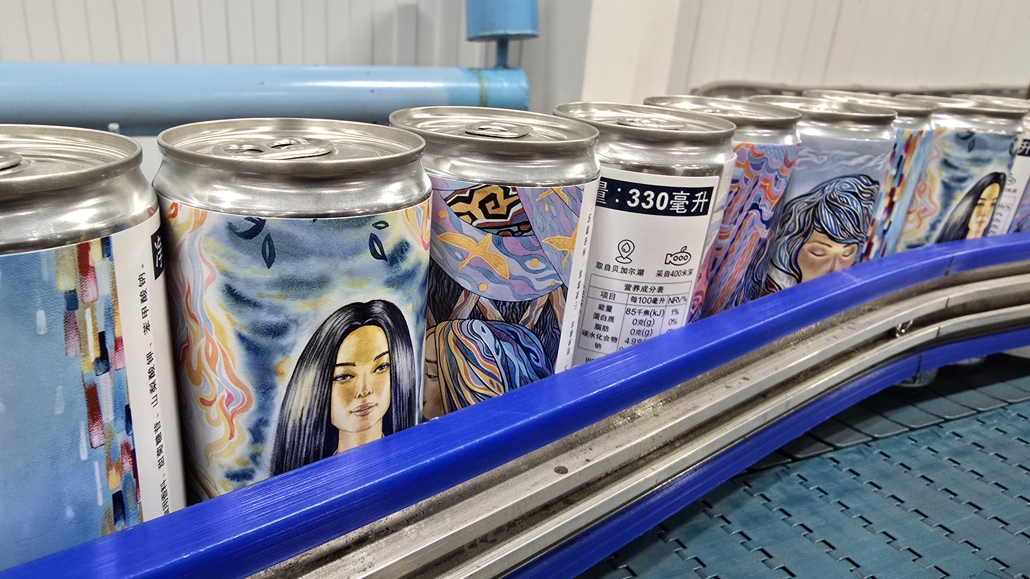 Все, к чему мы прикасаемся, становится будущим