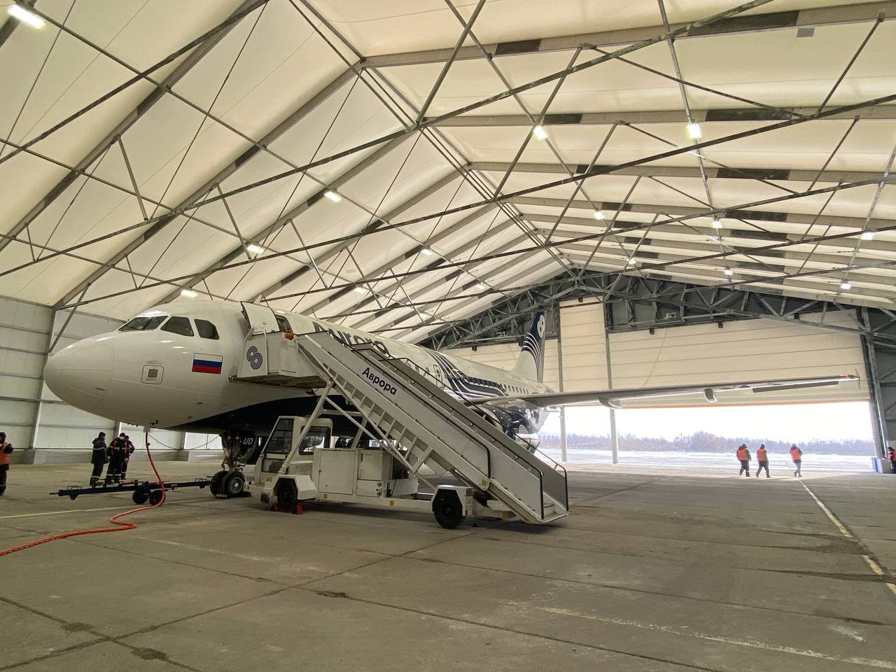 Из алюминия делают ангары для хранения и ремонта самолетов